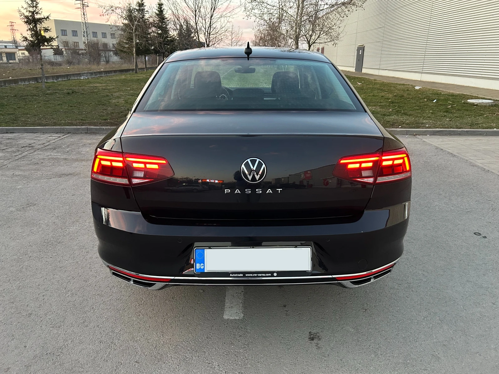 VW Passat 2.0 TDI R-Line - изображение 4