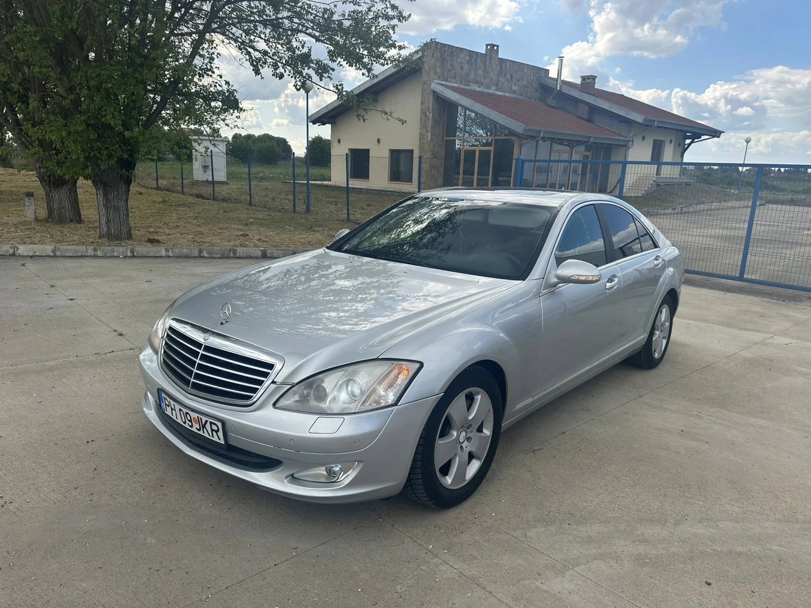 Mercedes-Benz S 320  - изображение 2