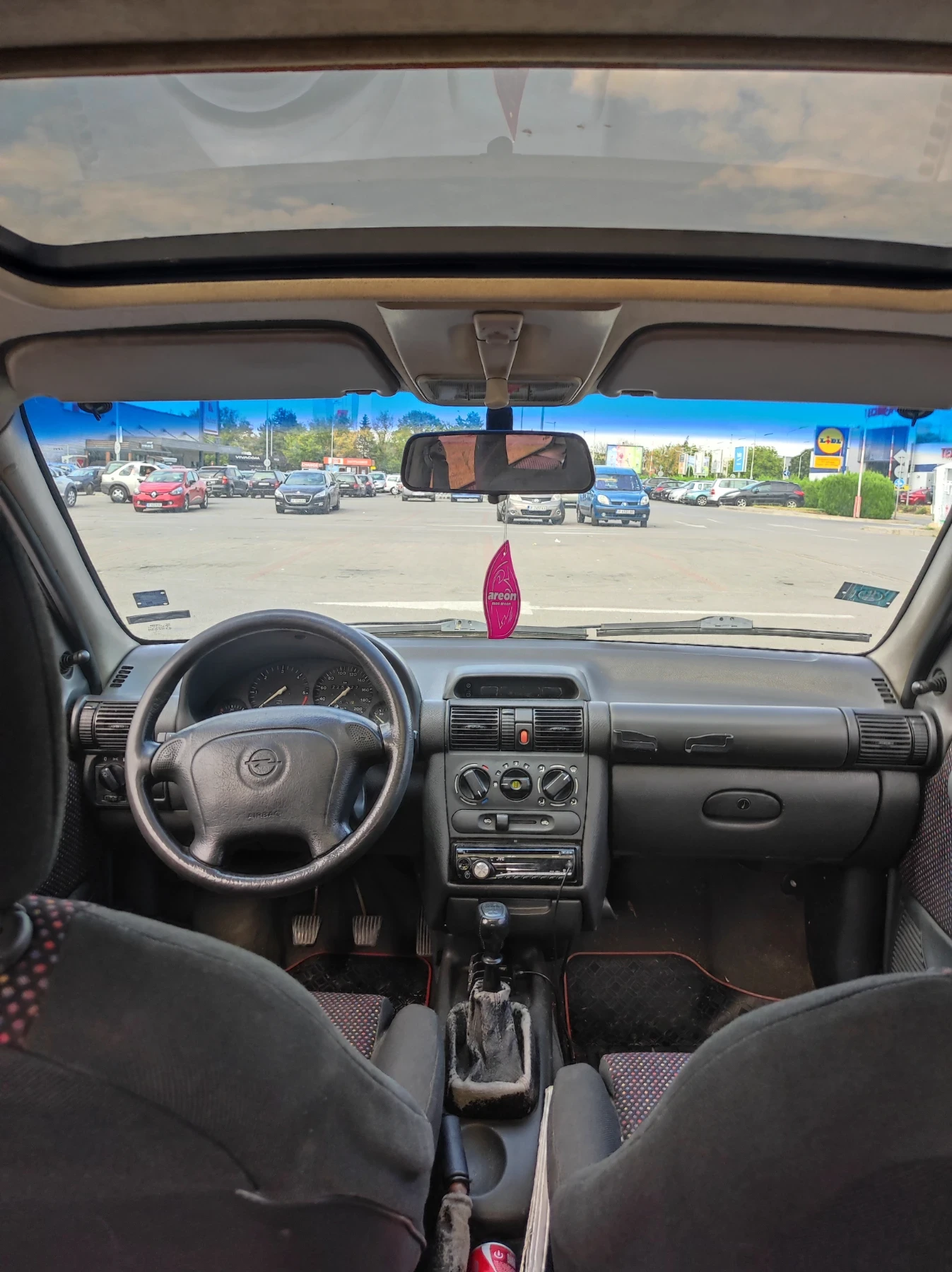 Opel Corsa  - изображение 6