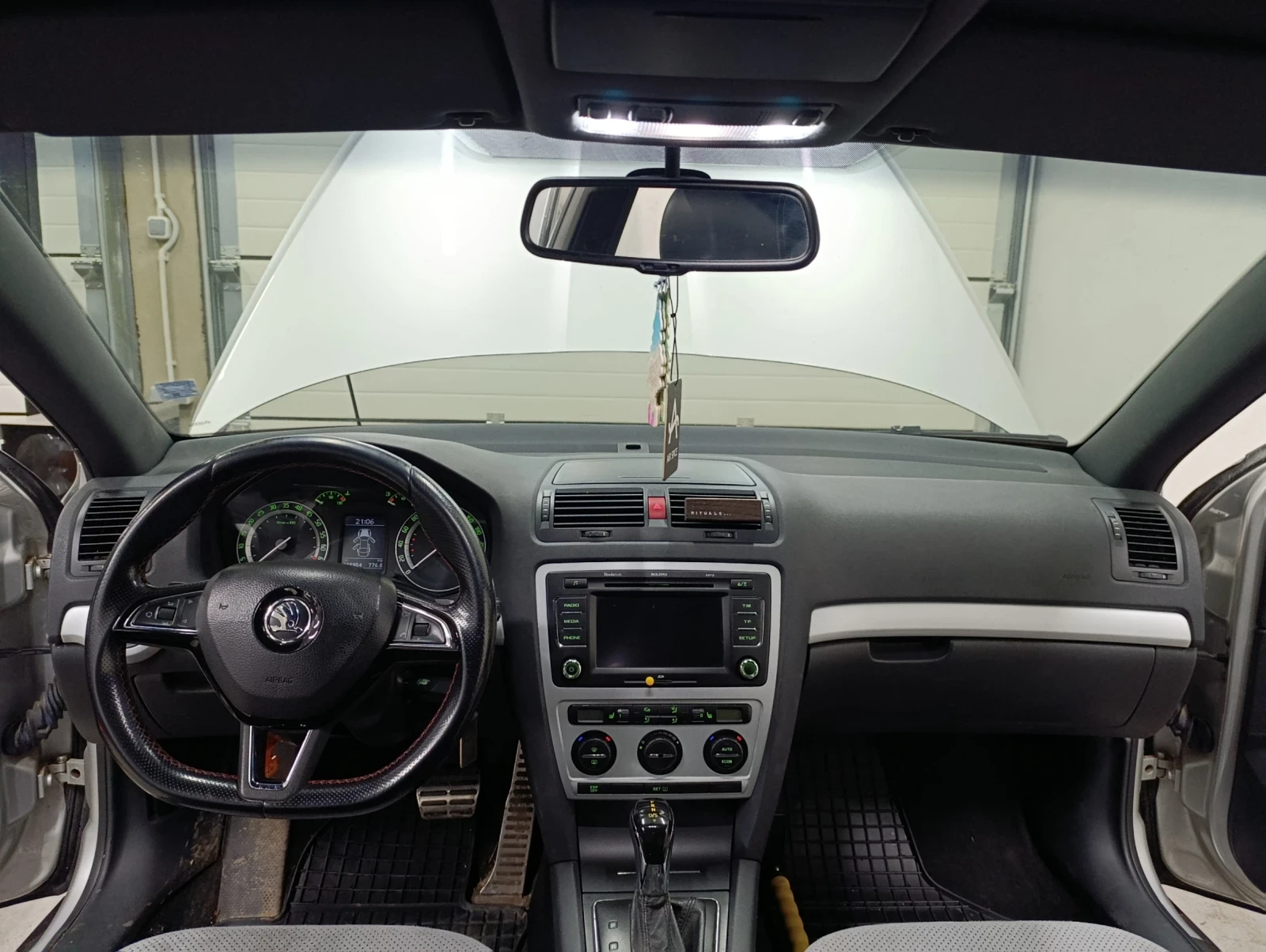 Skoda Octavia Vrs 2.0tfsi Dsg | Mobile.bg � ����������� 13
