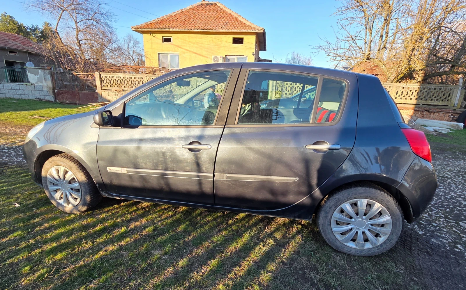 Renault Clio 14 | Mobile.bg � ����������� 3