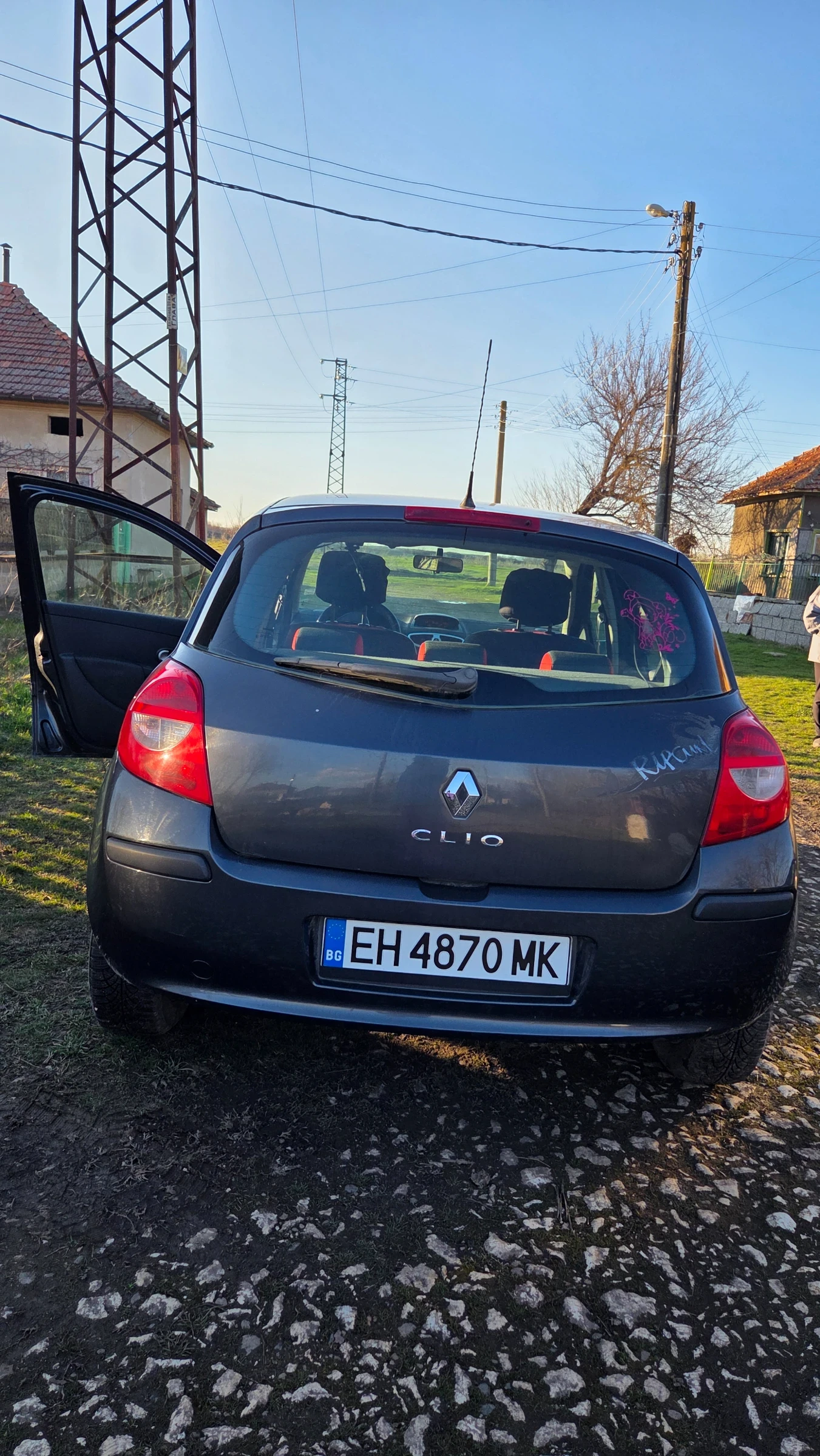 Renault Clio 14 | Mobile.bg � ����������� 4