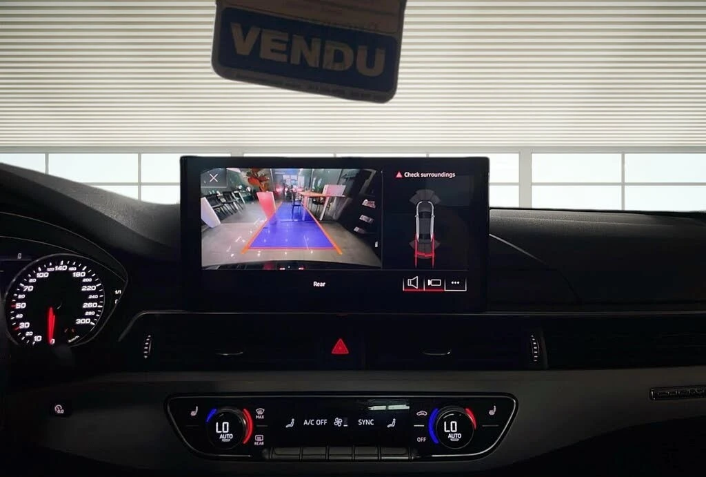 Audi A4 45TFSI* Quattro* Komfort* АвтоКредит* (ЦЕНА ДО БГ), снимка 11 - Автомобили и джипове - 53771438