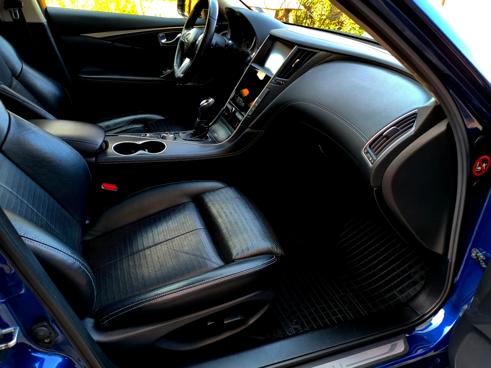 Infiniti Q50 3, 5 HYBRID Sport AWD , снимка 8 - Автомобили и джипове - 53837533