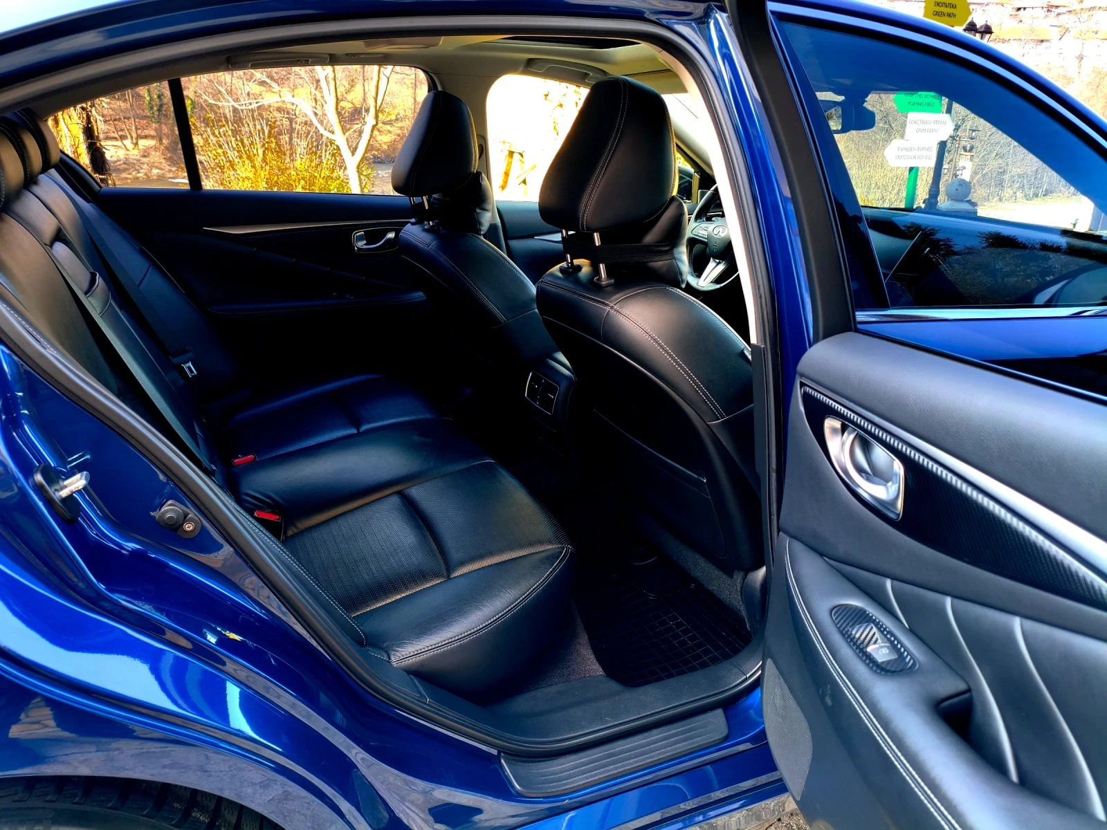 Infiniti Q50 3, 5 HYBRID Sport AWD , снимка 11 - Автомобили и джипове - 53837533