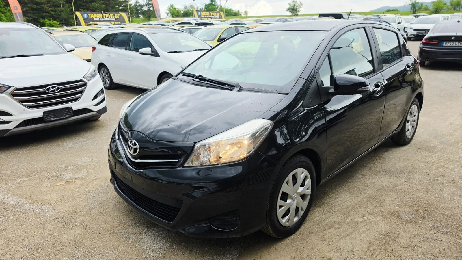 Toyota Yaris, снимка 8 - Автомобили и джипове - 54588832