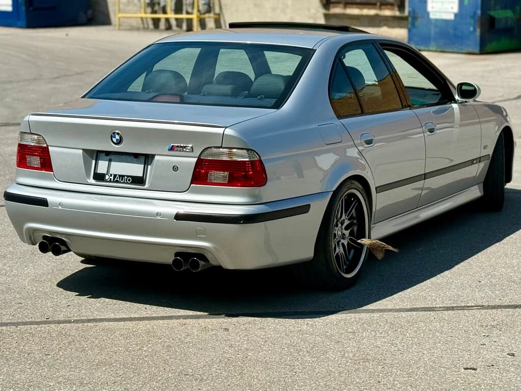 BMW M5  RWD | Mobile.bg � ����������� 5