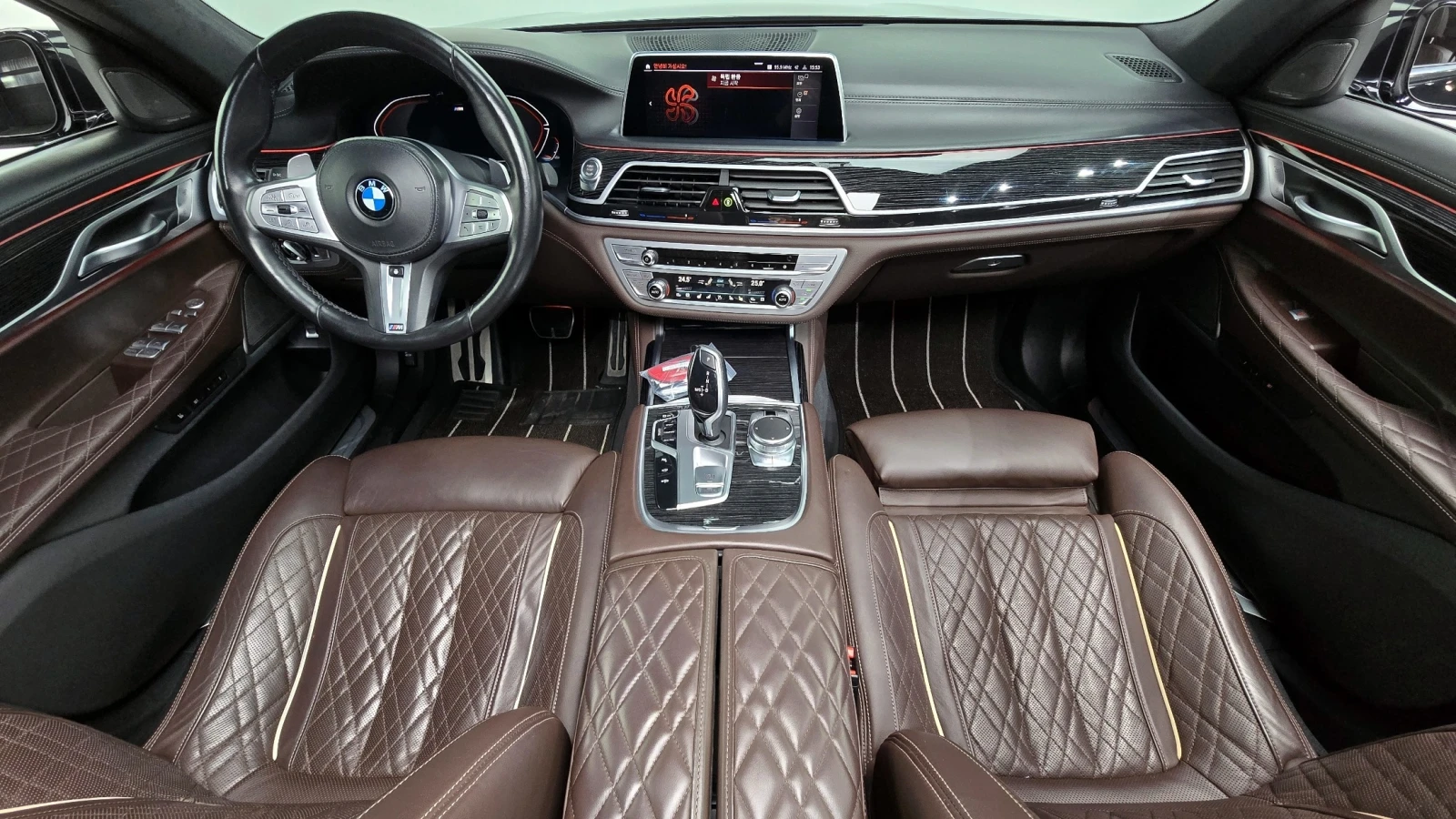 BMW 730 * M sport* 3.0Disel* Pano* Night Vision, снимка 5 - Автомобили и джипове - 55061525