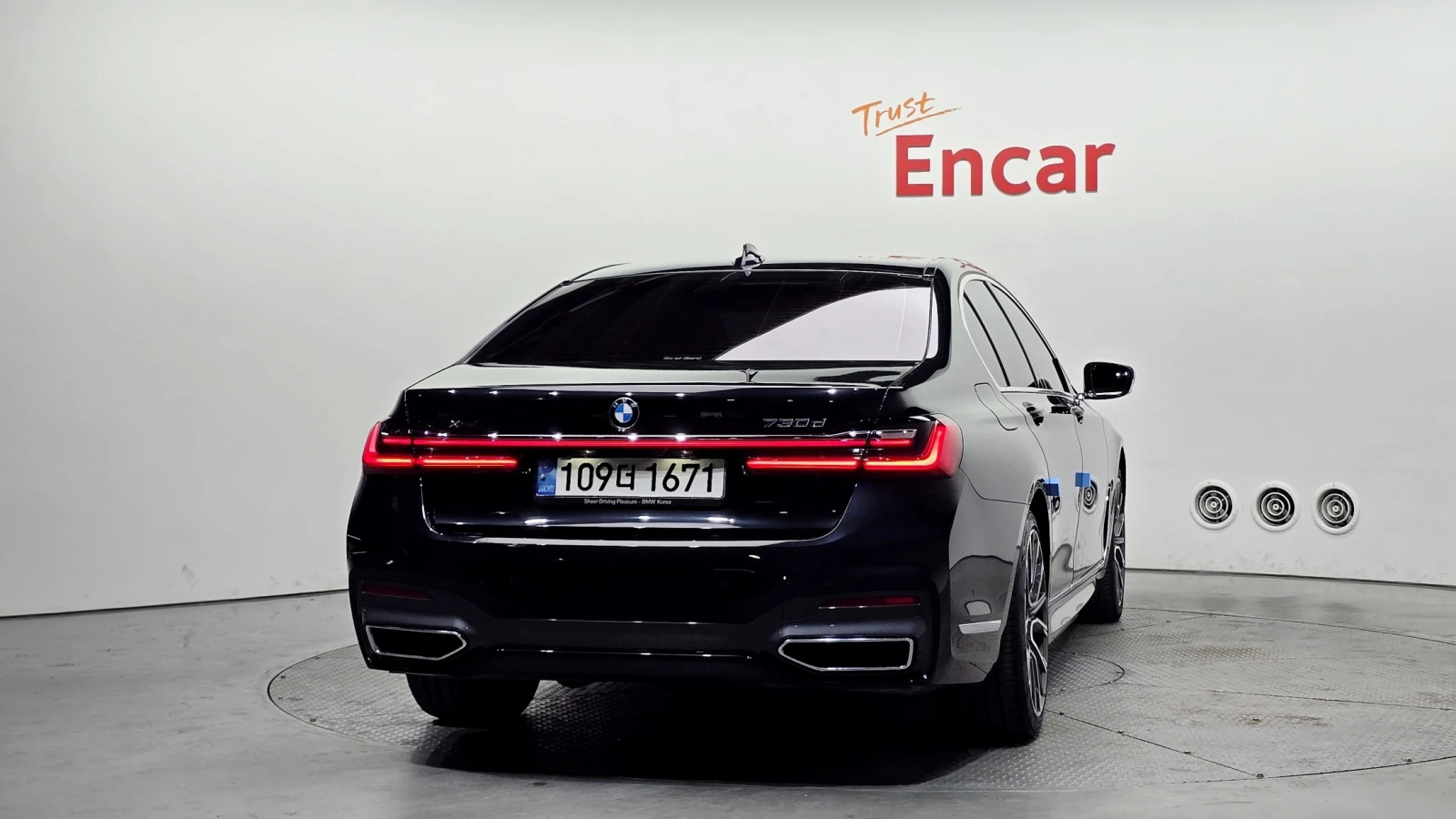 BMW 730 * M sport* 3.0Disel* Pano* Night Vision, снимка 3 - Автомобили и джипове - 55061525