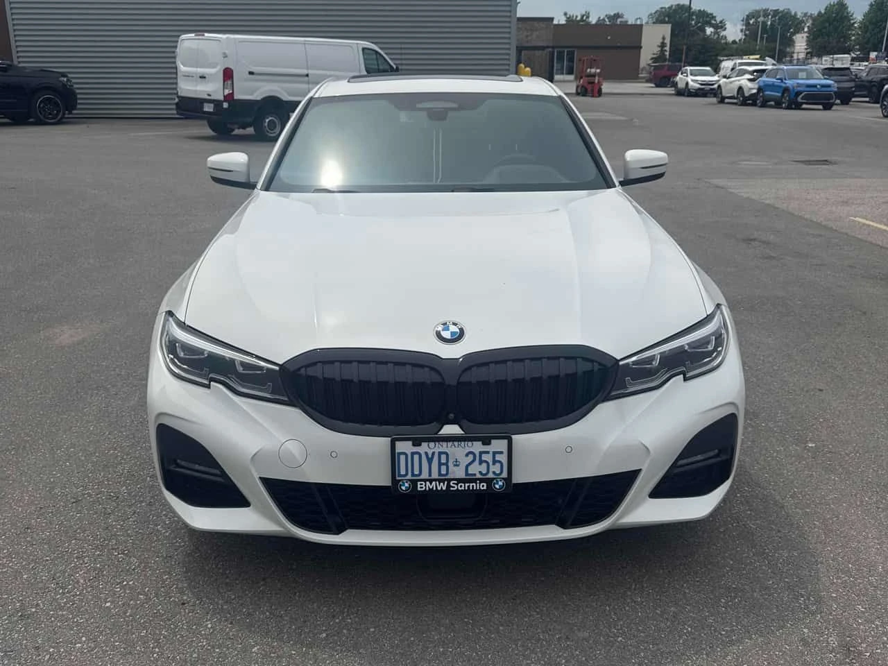 BMW 330 i xDrive/ШИБИДАХ/ПРЕДСТАВИТЕЛСТВО НА BMW, снимка 2 - Автомобили и джипове - 55068766
