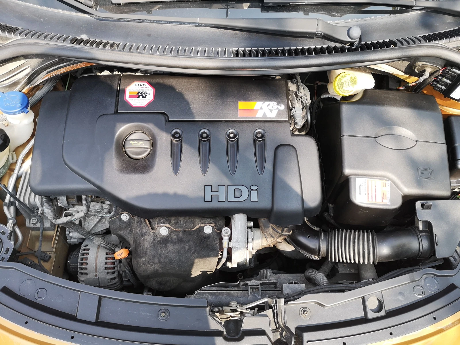 Peugeot 207 1.4 HDI, снимка 15 - Автомобили и джипове - 55136723