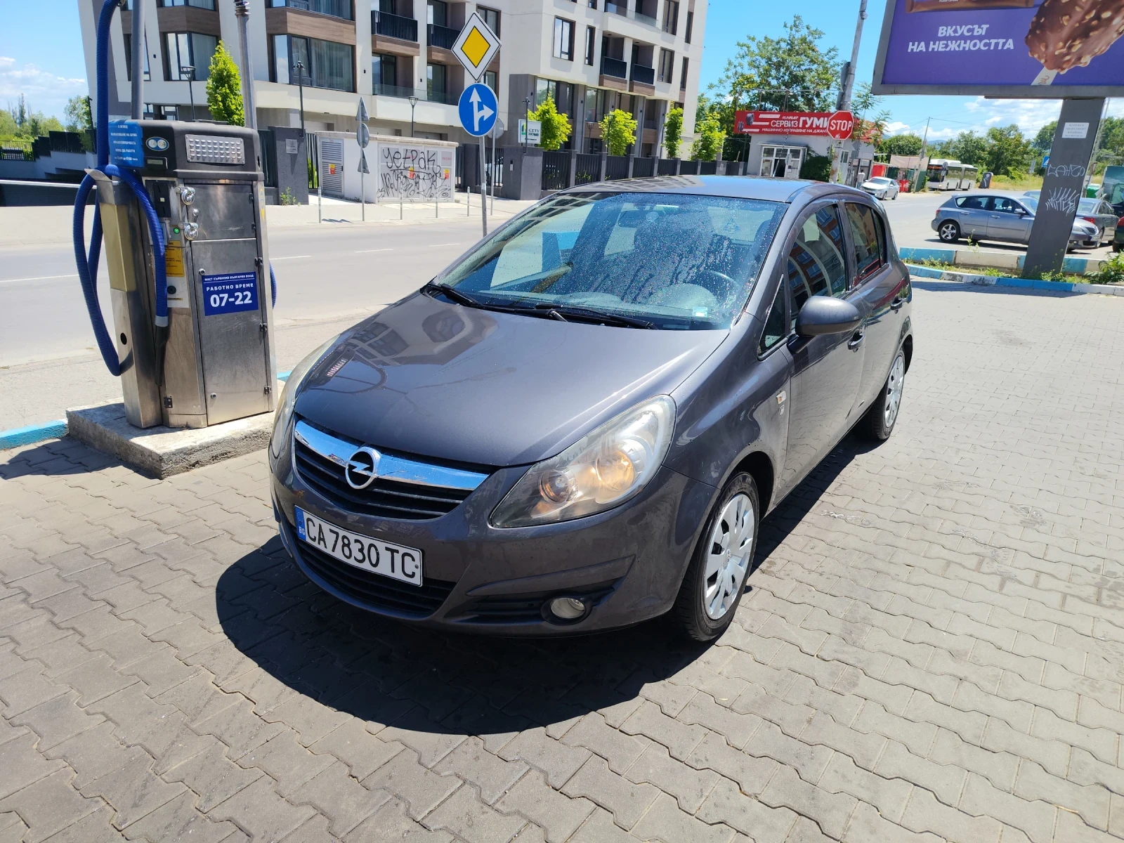 Opel Corsa, снимка 2 - Автомобили и джипове - 55287046