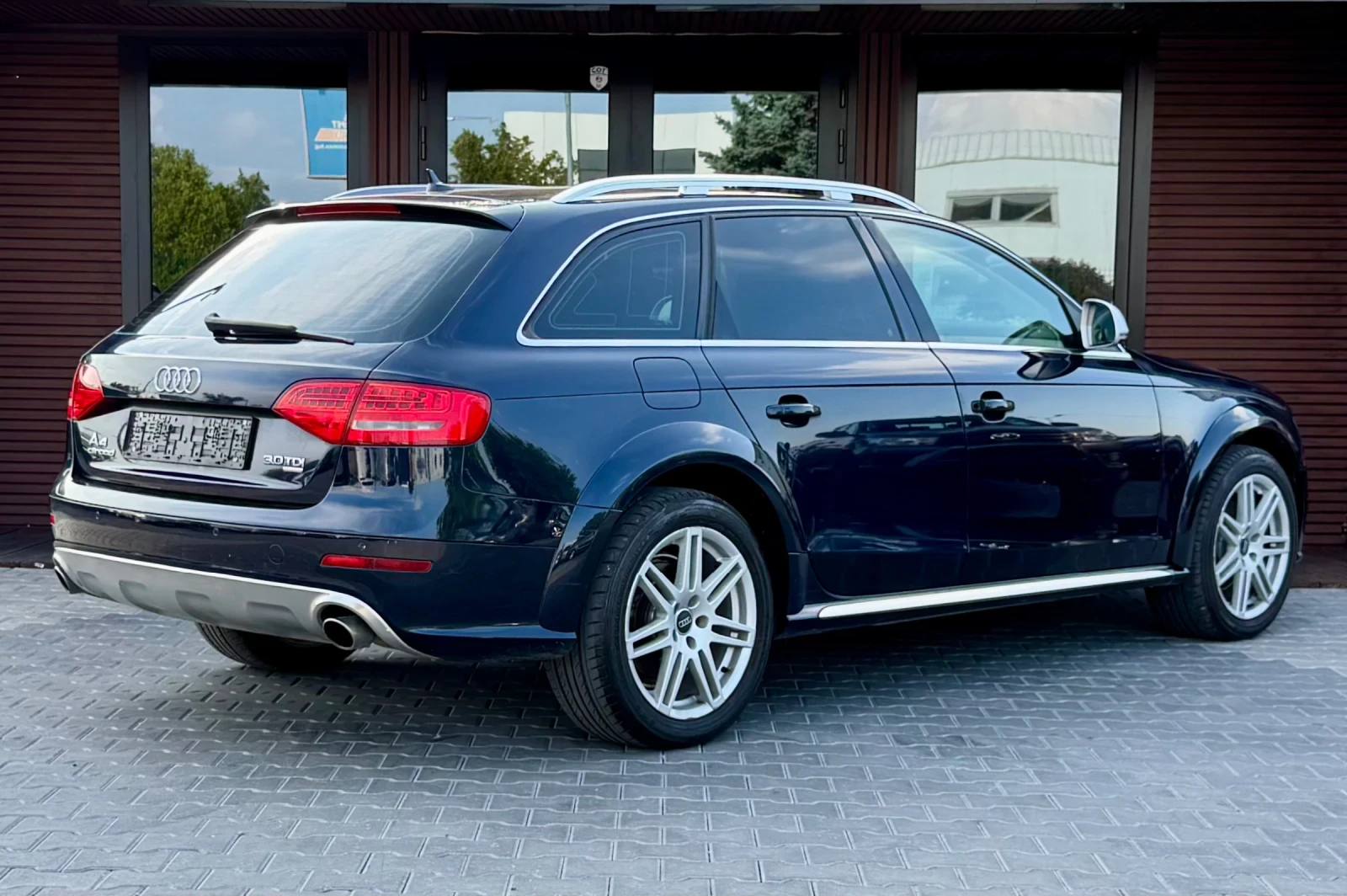 Audi A4 Allroad 3.0 TDI Quattro* Лизинг 0%, снимка 6 - Автомобили и джипове - 55664005