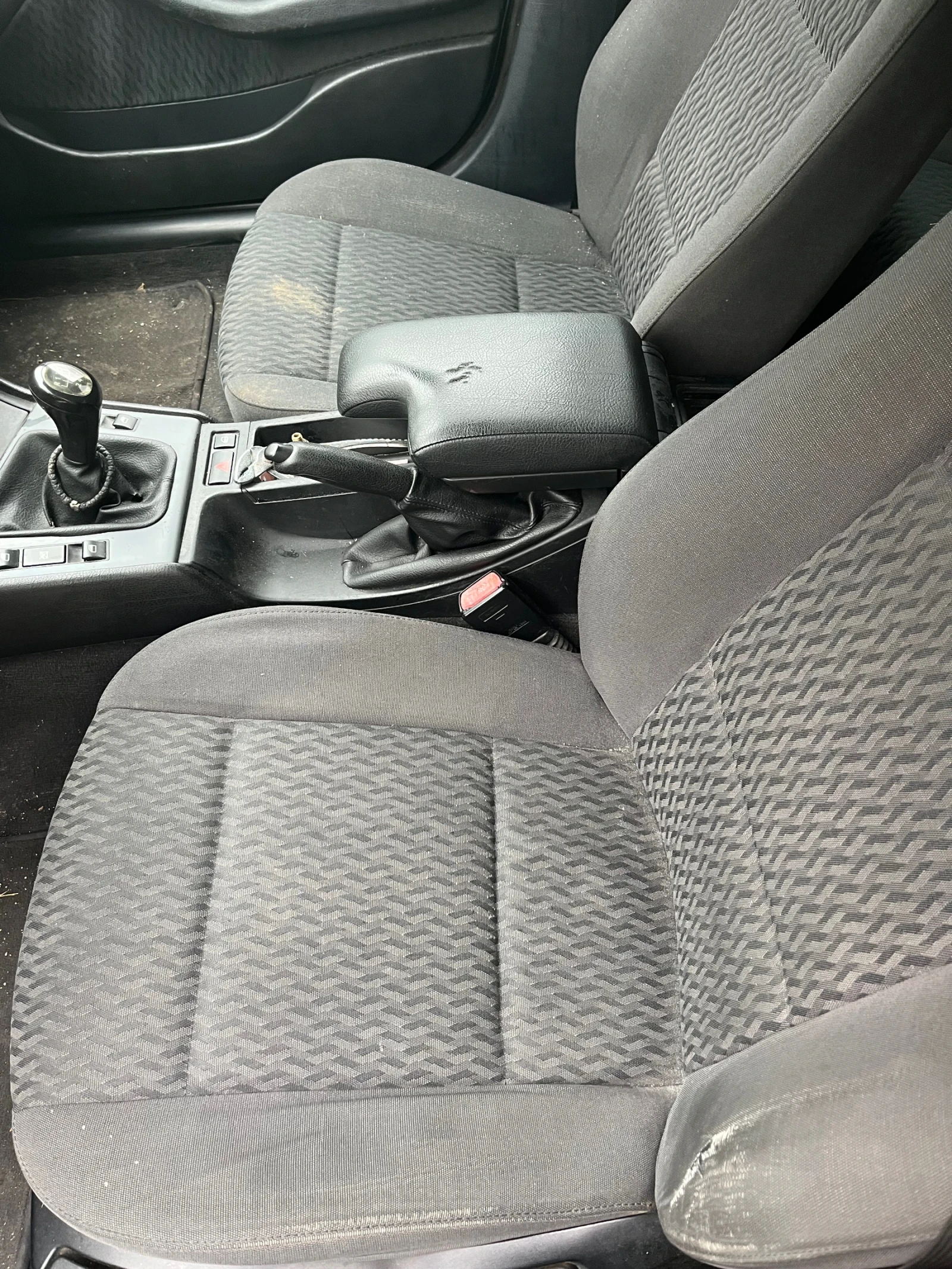 BMW 318, снимка 7 - Автомобили и джипове - 55753370