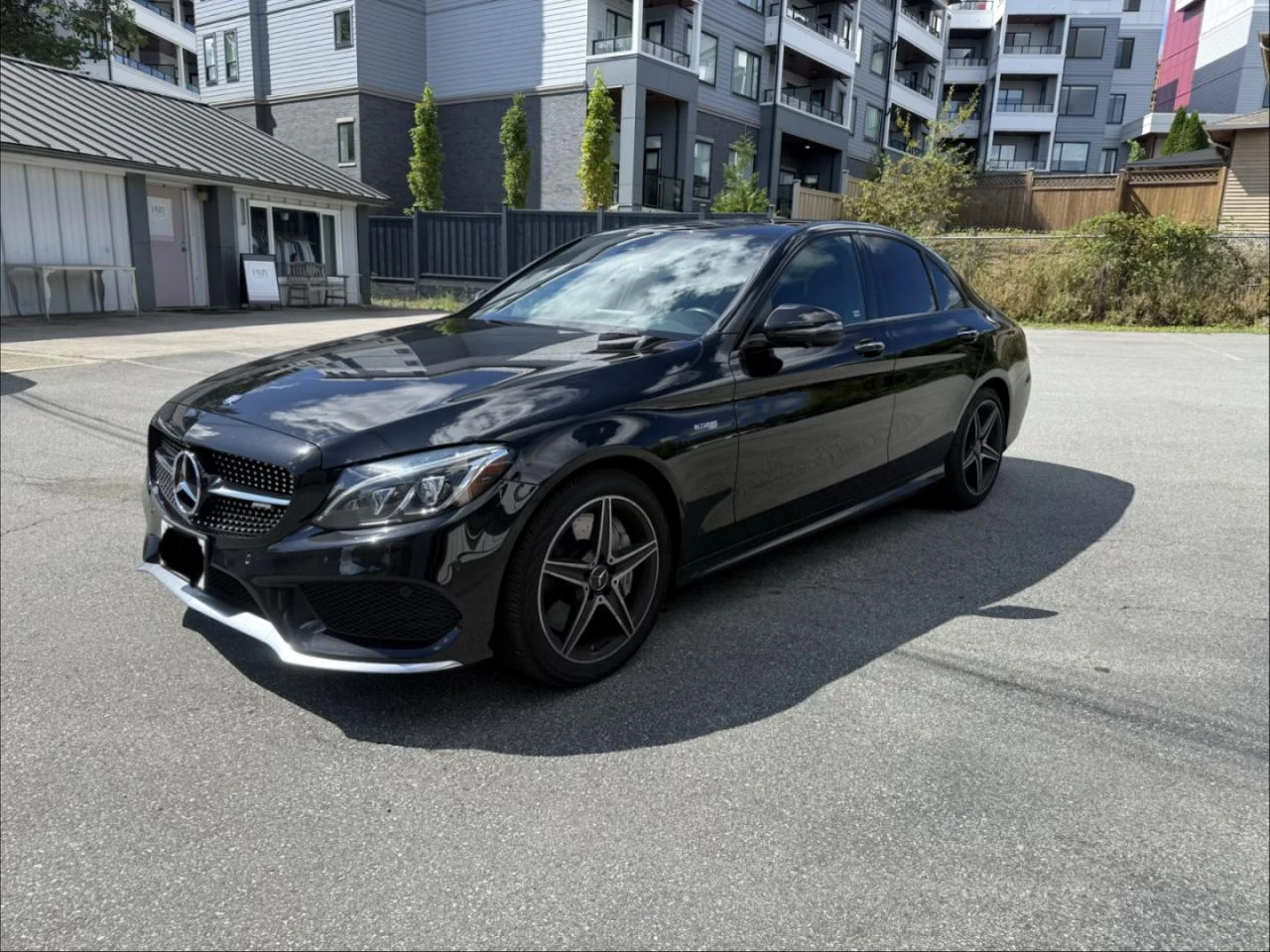 Mercedes-Benz C 43 AMG AMG-Pack* Burmester* 360* CarPlay* Пано* Подгрев, снимка 5 - Автомобили и джипове - 55892706