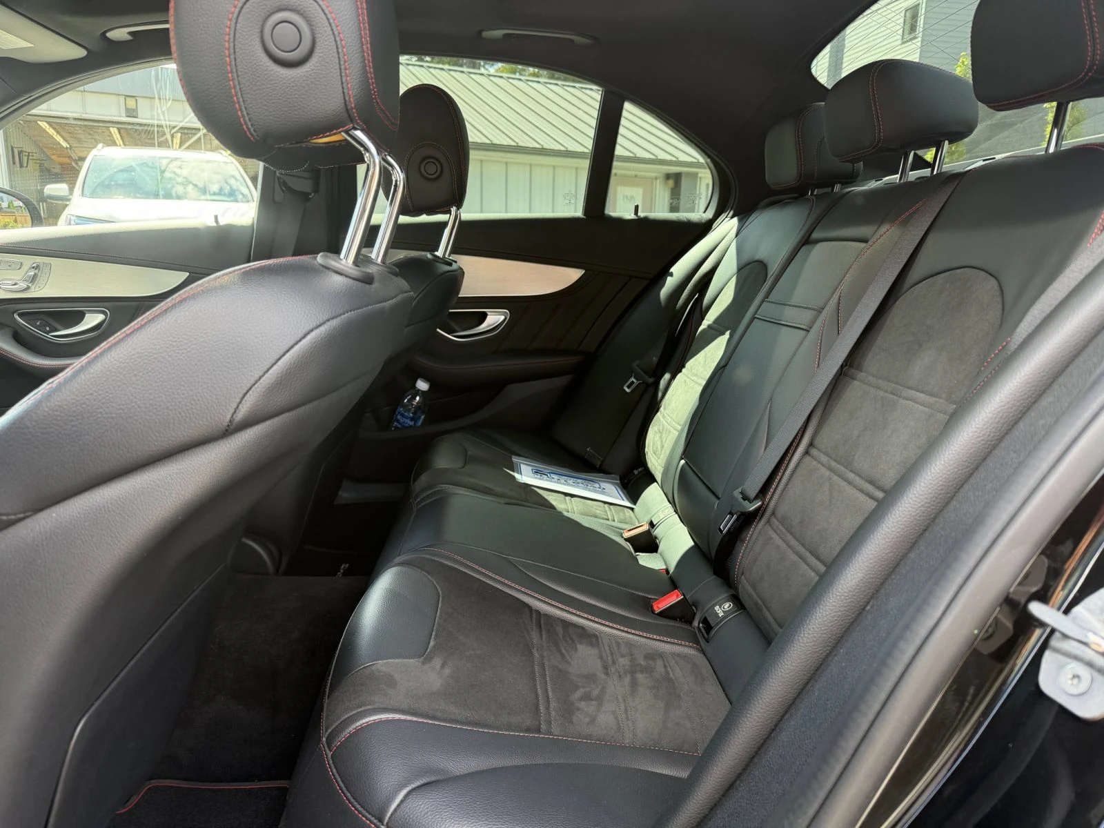Mercedes-Benz C 43 AMG AMG-Pack* Burmester* 360* CarPlay* Пано* Подгрев, снимка 13 - Автомобили и джипове - 55892706
