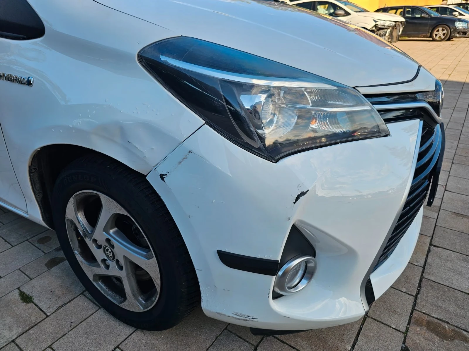 Toyota Yaris Hybrid Comfort, снимка 9 - Автомобили и джипове - 55959031