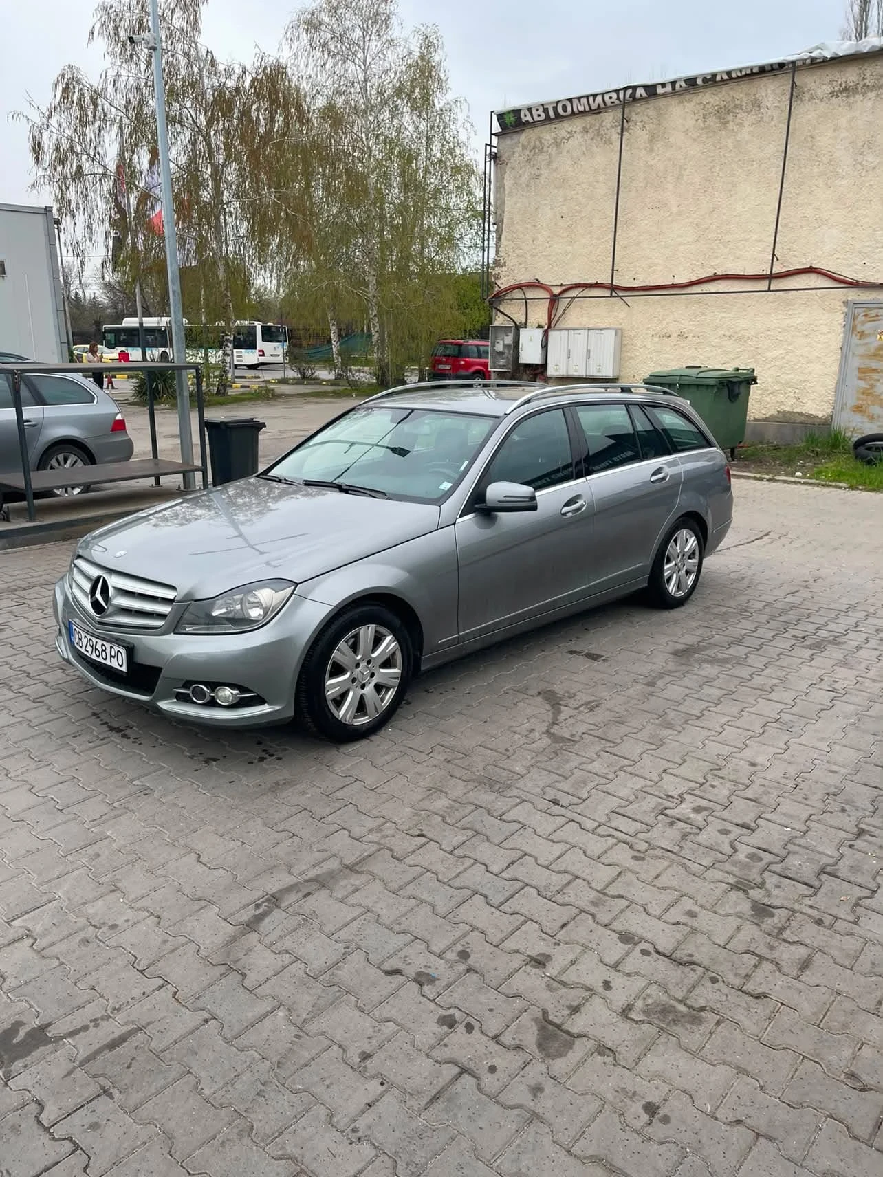 Mercedes-Benz C 180, снимка 3 - Автомобили и джипове - 55987494