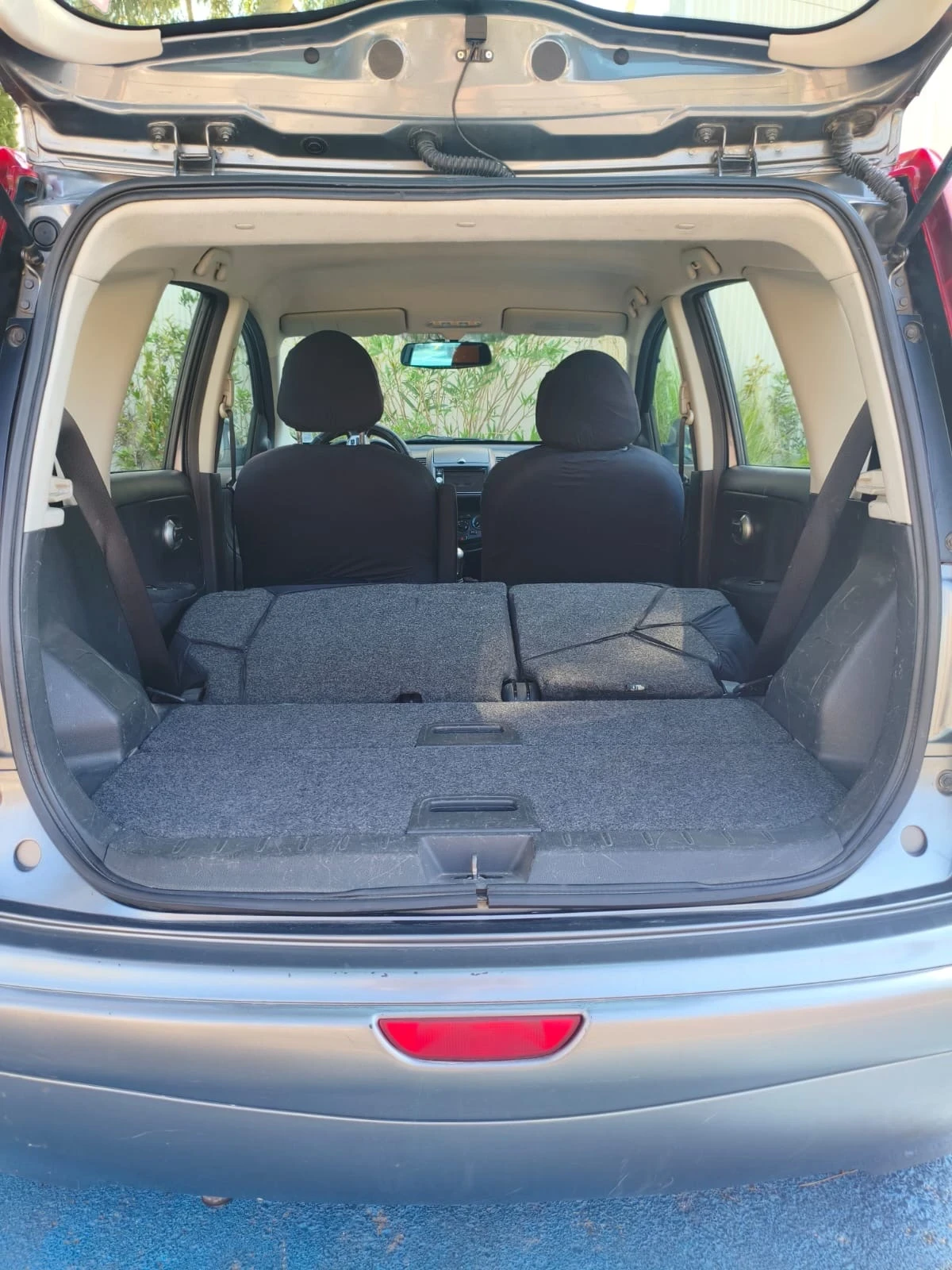 Nissan Note 1.4i, снимка 6 - Автомобили и джипове - 56182855