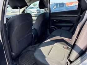 Hyundai Tucson * Essential * CARFAX * ПОДГРЕВИ * KEYLESS * , снимка 13