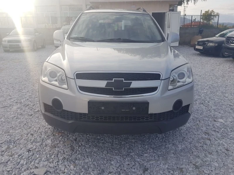 Chevrolet Captiva 2.4 Бензин 136 кг Внос Германя, снимка 1 - Автомобили и джипове - 47643593