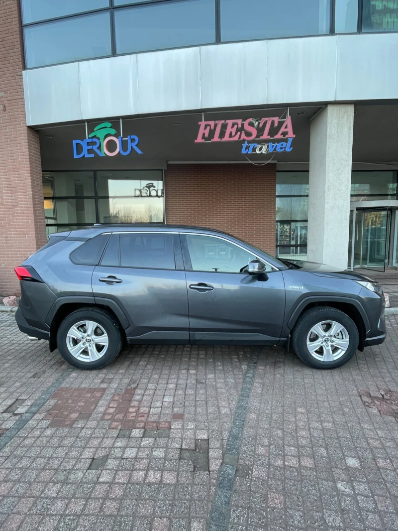 Toyota Rav4 SUV, снимка 7 - Автомобили и джипове - 48906228