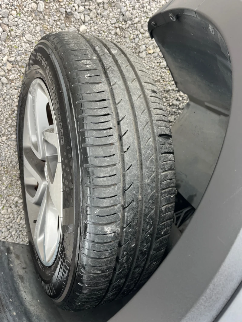 Opel Crossland X 1.2i turbo 110p.s Full, снимка 17 - Автомобили и джипове - 52552624