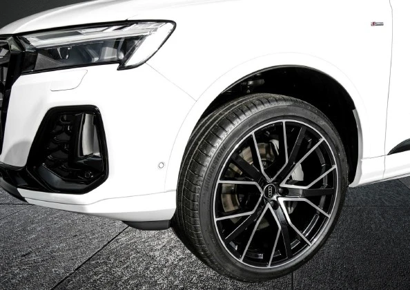 Audi Q7 45 TDI Quattro = NEW= S-line/7 Seats Гаранция - изображение 3