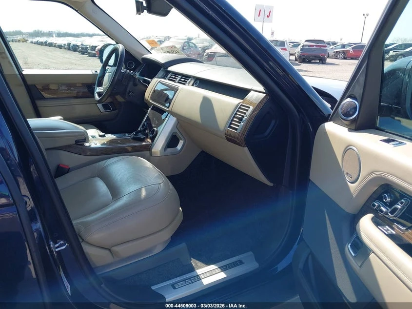 Land Rover Range rover 5.0L V-8 DI, DOHC, VVT, SUPERCHARGER, 518HP 4X4 | Mobile.bg � ����������� 5