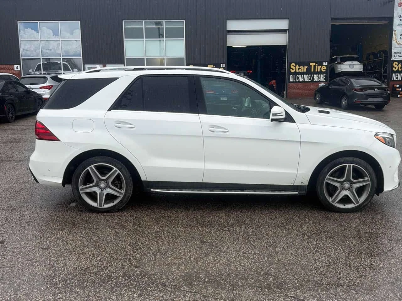 Mercedes-Benz GLE 350 d * HARMAN/KARDON* DISTRONIC* , снимка 3 - Автомобили и джипове - 54161160