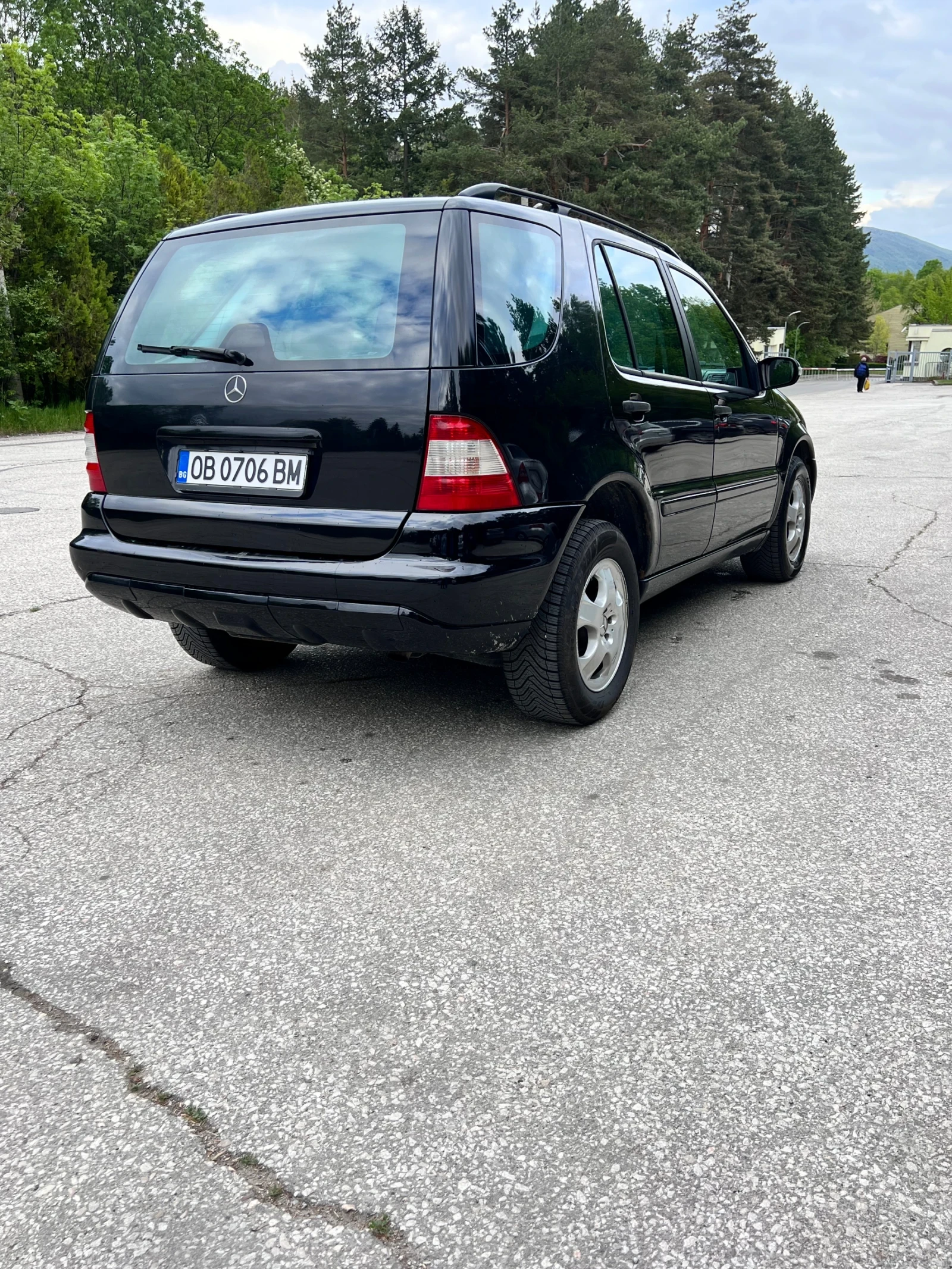 Mercedes-Benz ML 270, снимка 4 - Автомобили и джипове - 54495760