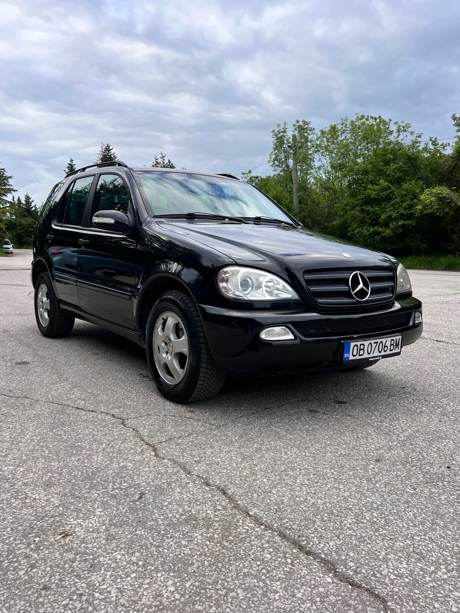 Mercedes-Benz ML 270, снимка 3 - Автомобили и джипове - 54495760