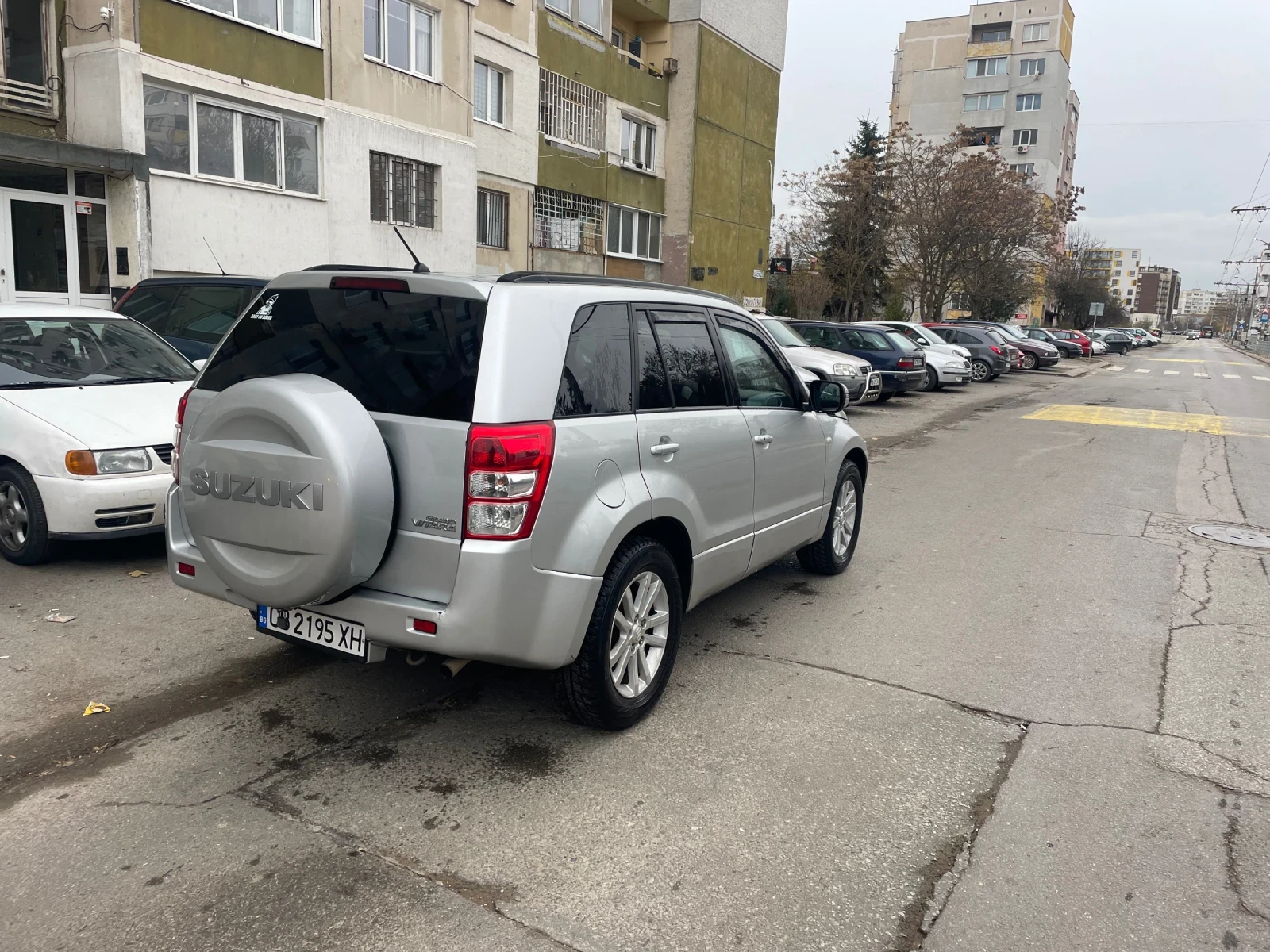Suzuki Grand vitara 1.9, снимка 3 - Автомобили и джипове - 54862302