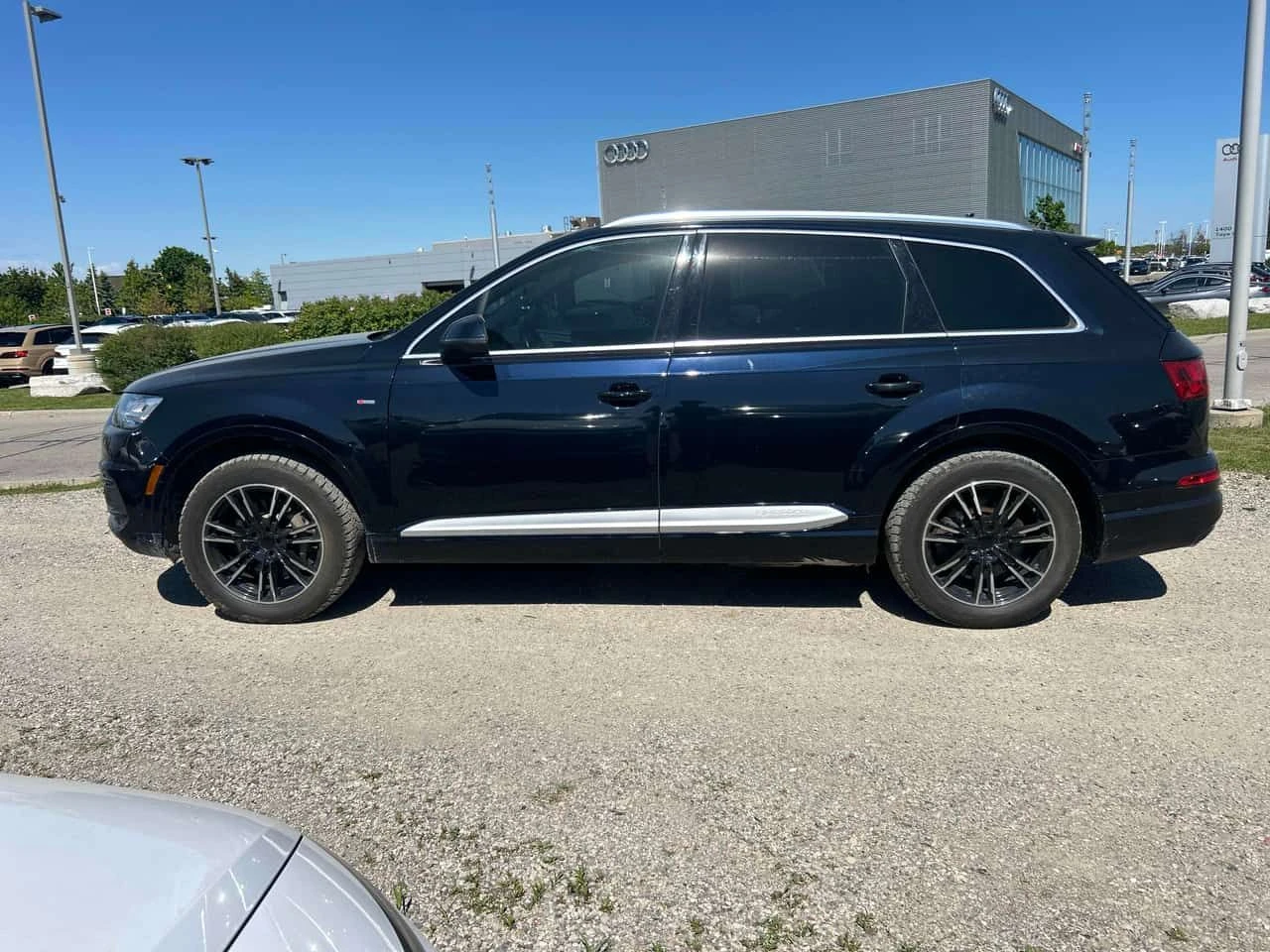 Audi Q7 * 3.0T Technik * CARFAX * ЦЕНА ДО БГ, снимка 3 - Автомобили и джипове - 55187940