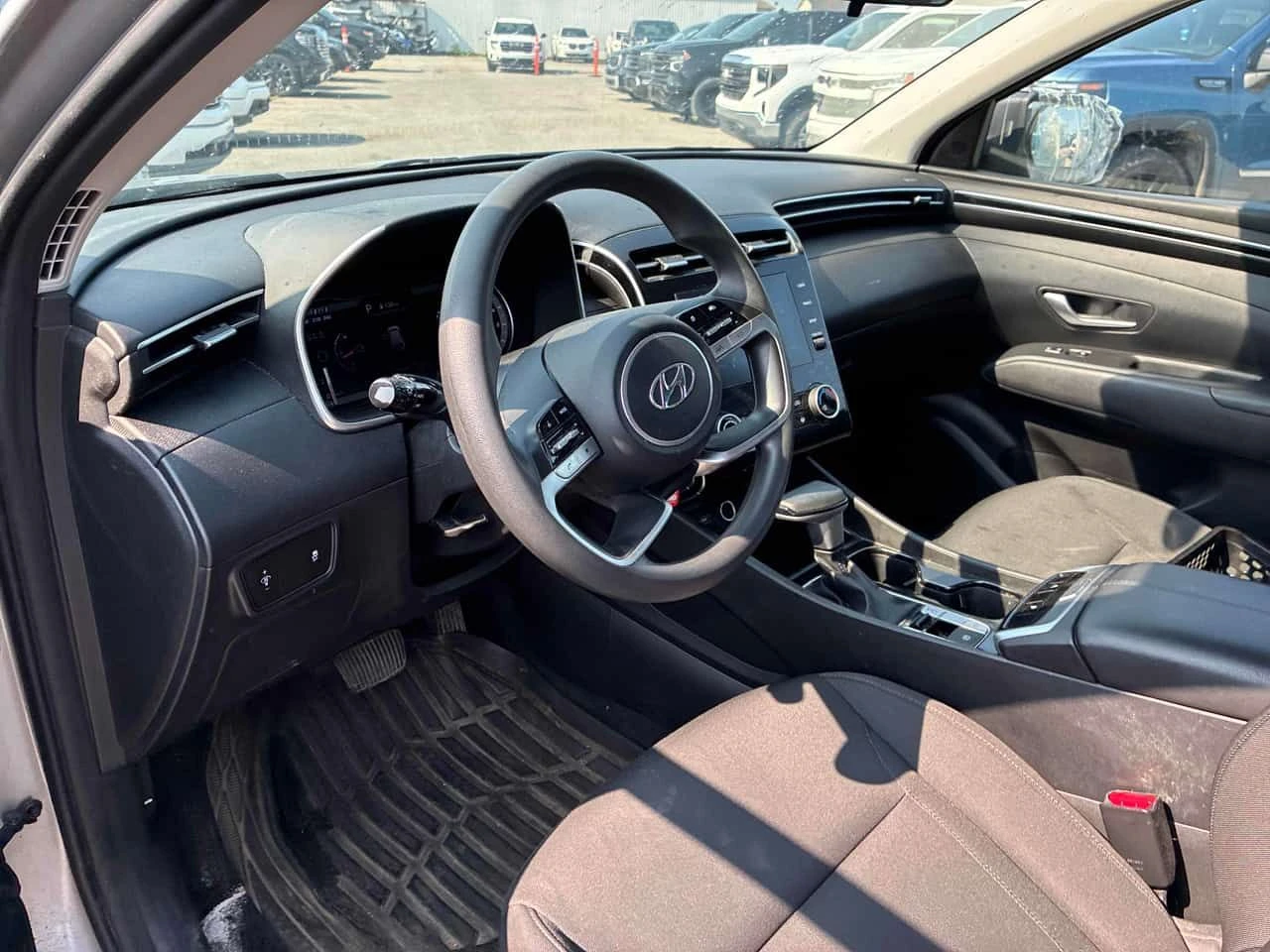 Hyundai Tucson * Essential * CARFAX * ПОДГРЕВИ * KEYLESS * , снимка 5 - Автомобили и джипове - 55260350