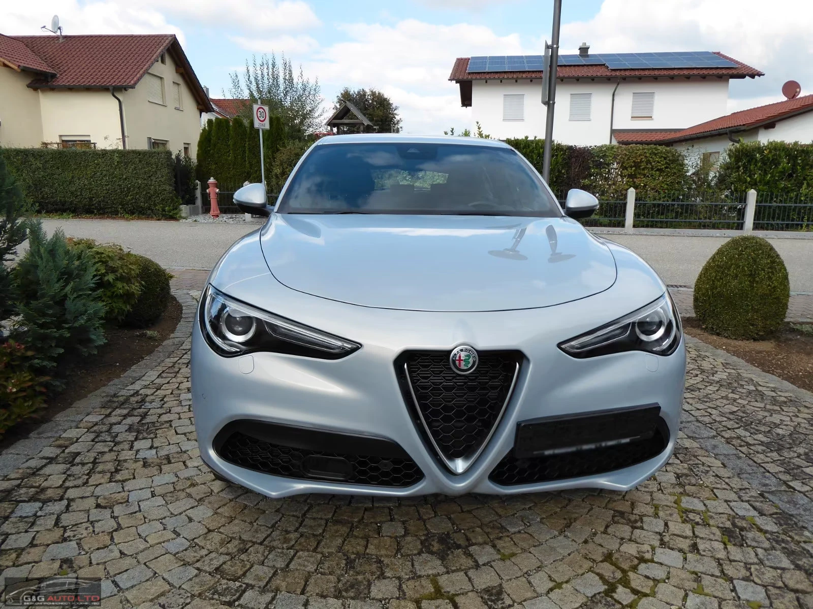 Alfa Romeo Stelvio 2.0Ti Q4/280HP/CAM/MEMO/NAVI/LED/ACC/570q, снимка 2 - Автомобили и джипове - 55554896