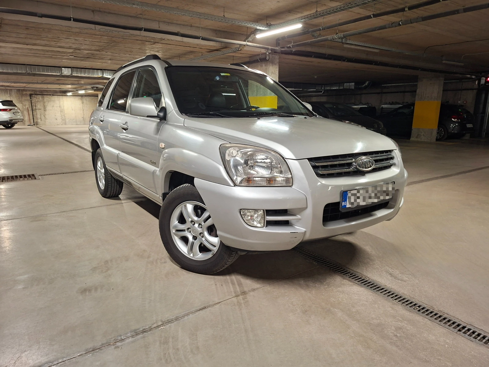 Kia Sportage, снимка 2 - Автомобили и джипове - 55590747