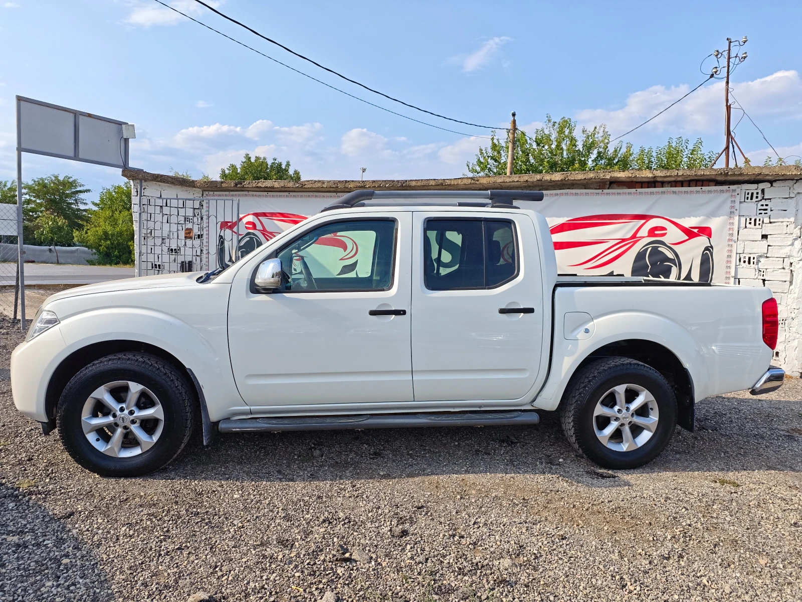 Nissan Navara 2.5DCI Facelift, снимка 2 - Автомобили и джипове - 56044256
