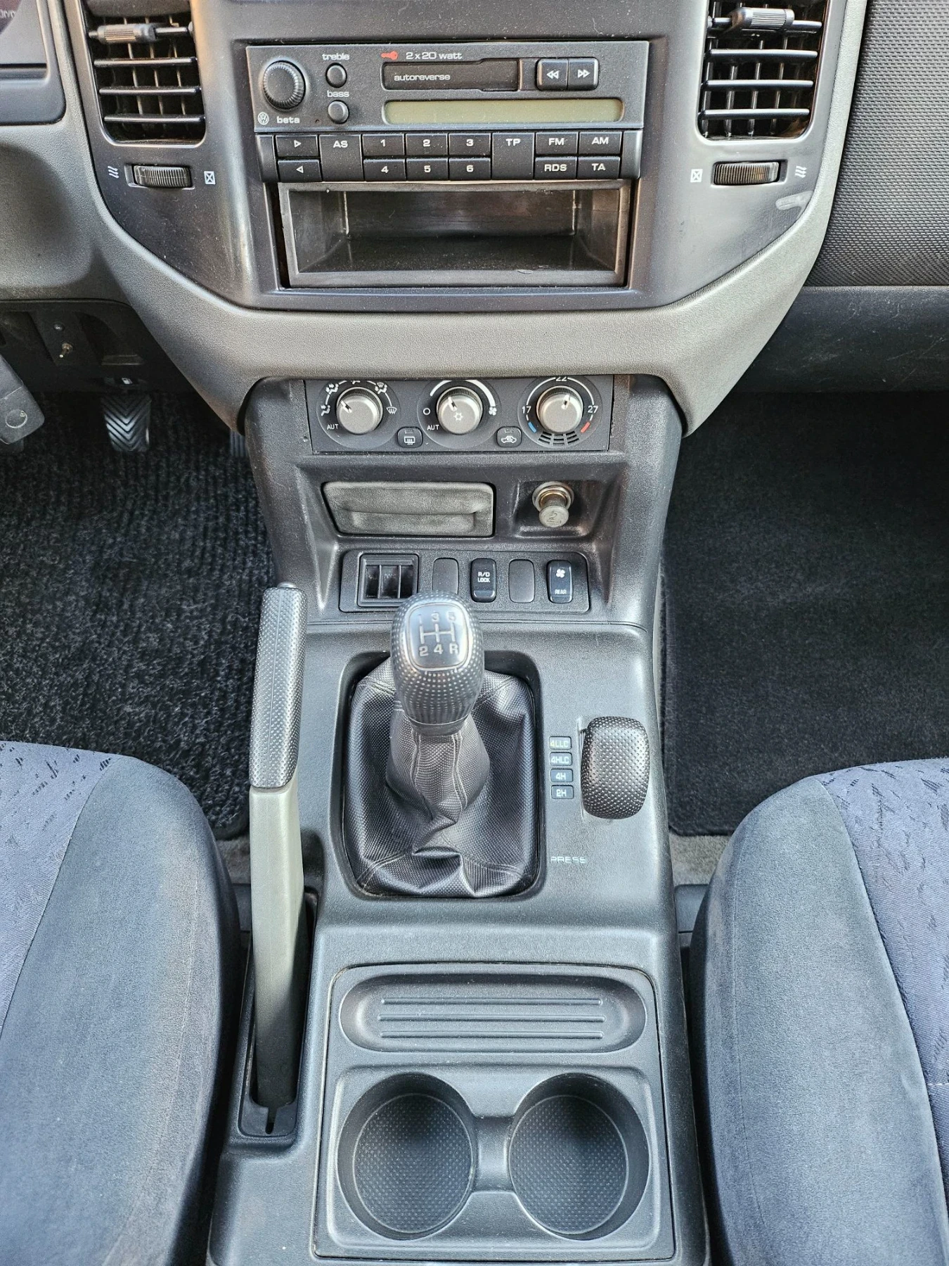Mitsubishi Pajero ///MITSUBISHI PAJERO///2.5 Turbo Diesel, снимка 15 - Автомобили и джипове - 56339814
