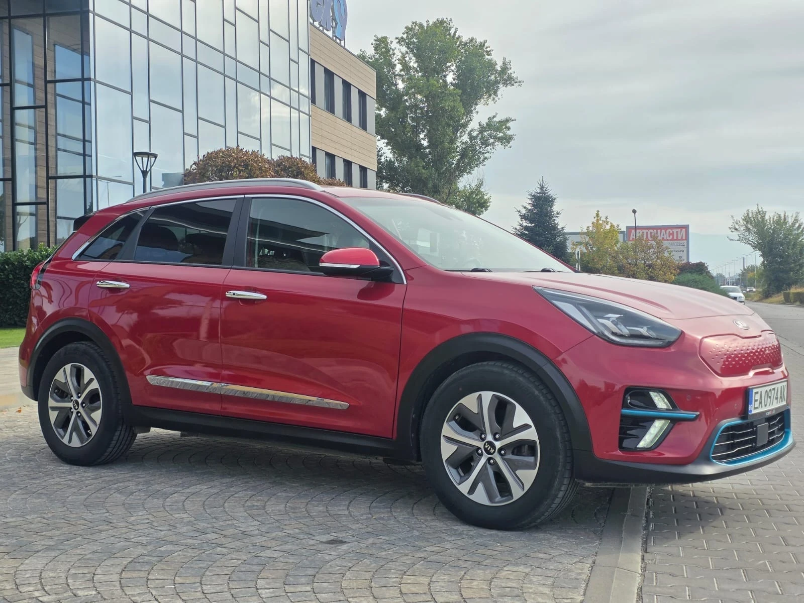 Kia Niro, снимка 7 - Автомобили и джипове - 56455485
