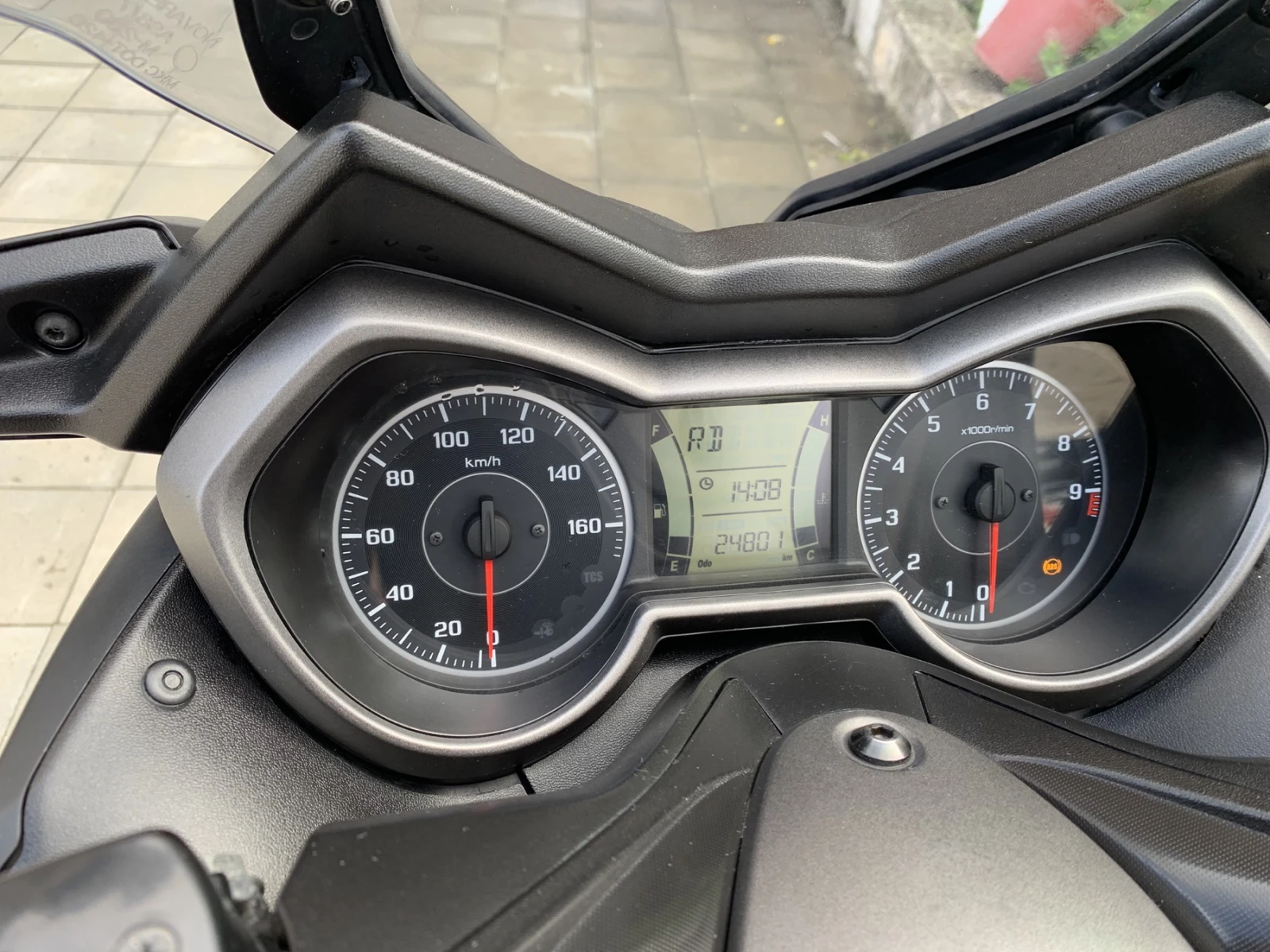 Yamaha X-max 300i - изображение 8