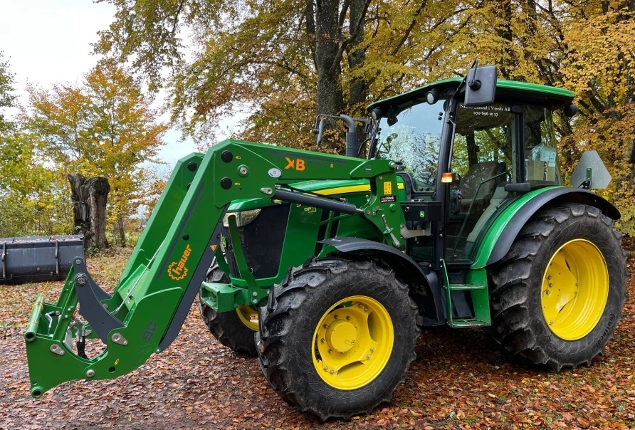 Трактор John Deere 5085M, снимка 4 - Селскостопанска техника - 54913769