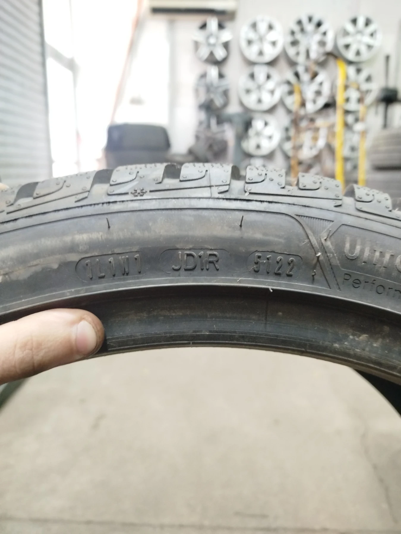 ���� 215/45R20 | Mobile.bg � ����������� 3