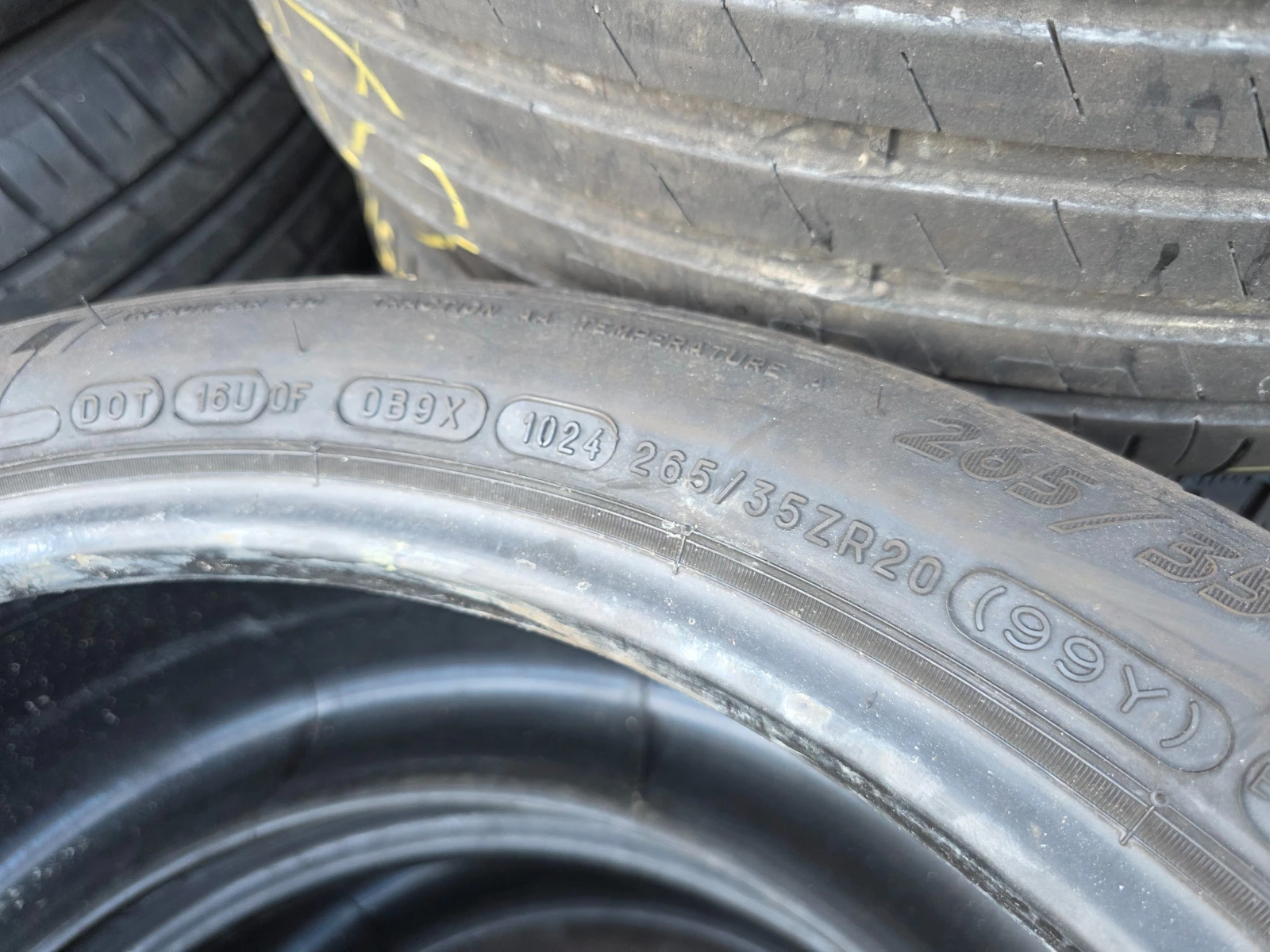 Гуми Летни 265/35R20, снимка 6 - Гуми и джанти - 55497249