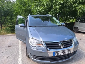 VW Touran 2.0 Ecofuel, снимка 1