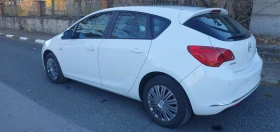 Opel Astra 1.4 2013 Уникат, снимка 14