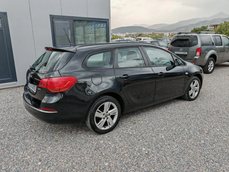 Opel Astra като нова , снимка 6 - Автомобили и джипове - 47306197