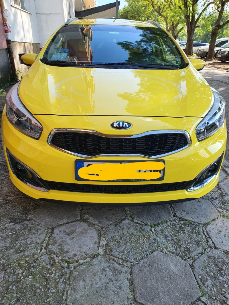 Kia Ceed, снимка 5 - Автомобили и джипове - 47521055