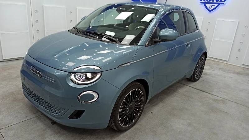 Fiat 500 E 3+ 1 La Prima най високо ниво, снимка 1 - Автомобили и джипове - 48346626