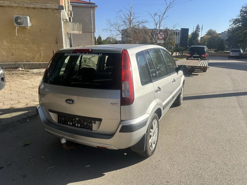 Ford Focus 1.4 HDI 75kc, снимка 6 - Автомобили и джипове - 48514615